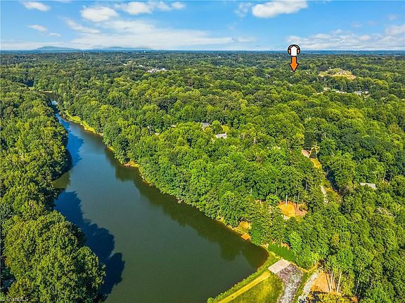 4th image of 1859 Ellison Creek Rd