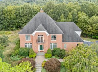 40 Donna Dr, Burlington, CT 06013