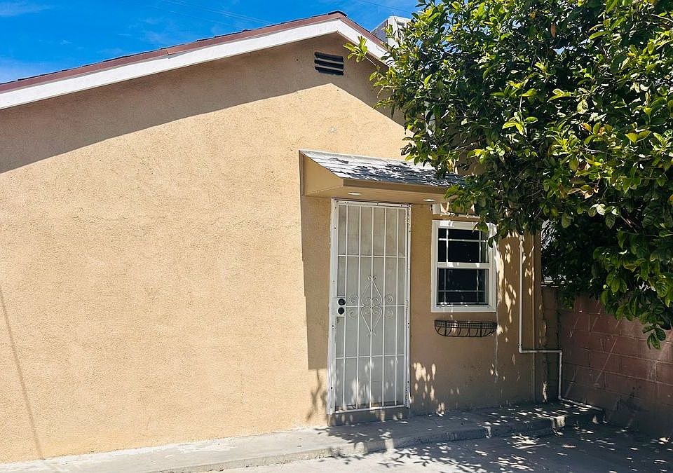 1st image of 1255 E 88th Pl