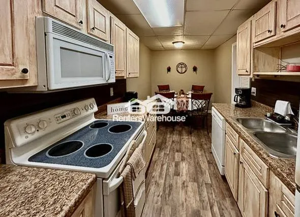 Primary Photo - 16208 Speaker Ave #B