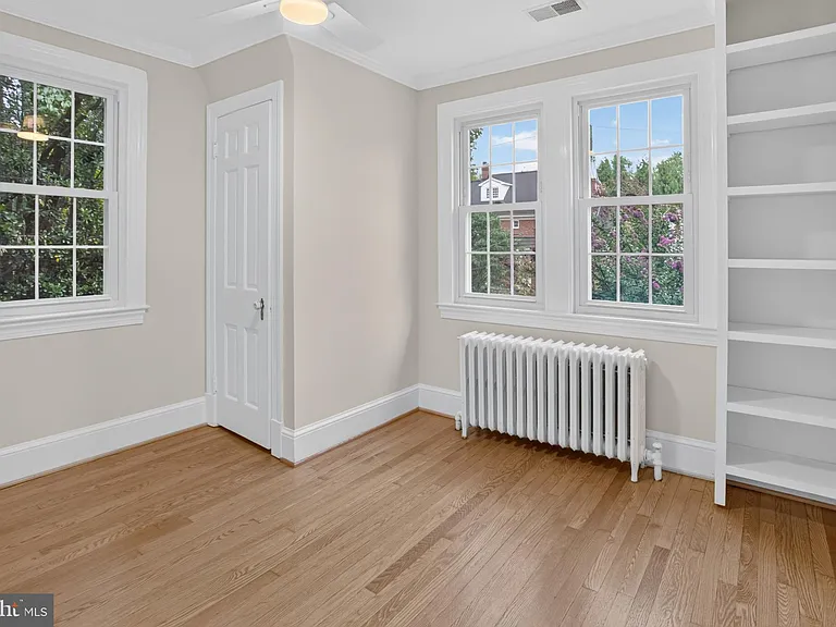 4705 Hunt Ave — Photo 20