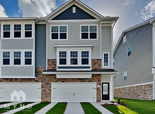 6920 Woodland Stream Pl, Raleigh, NC 27616