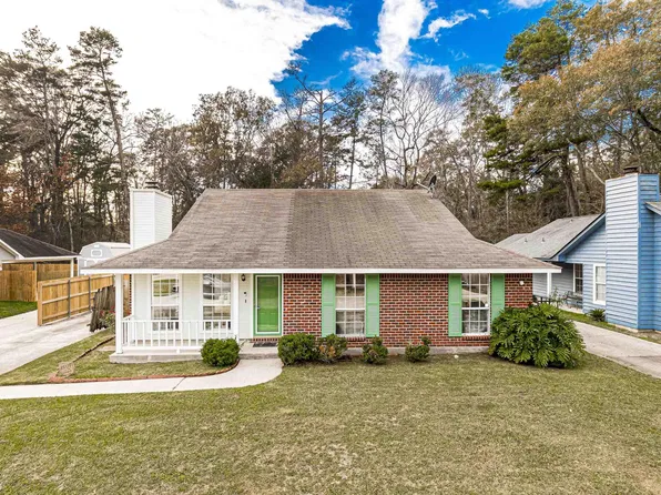 35125 Live Oak Village Rd, Denham Springs, LA 70706