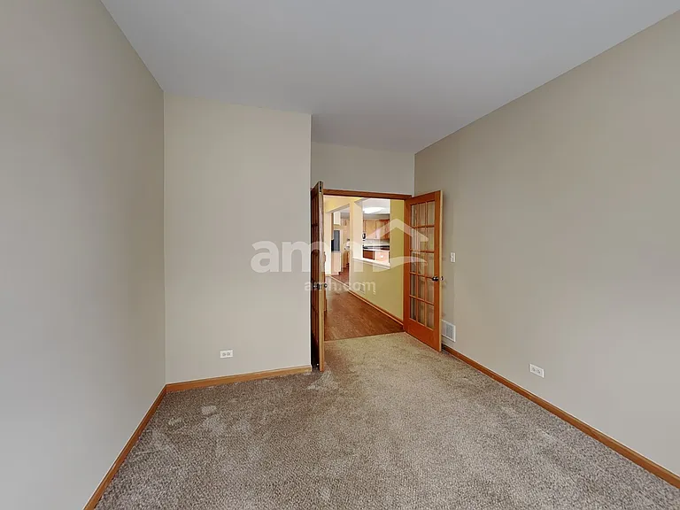 306 Hubbard Cir — Photo 10