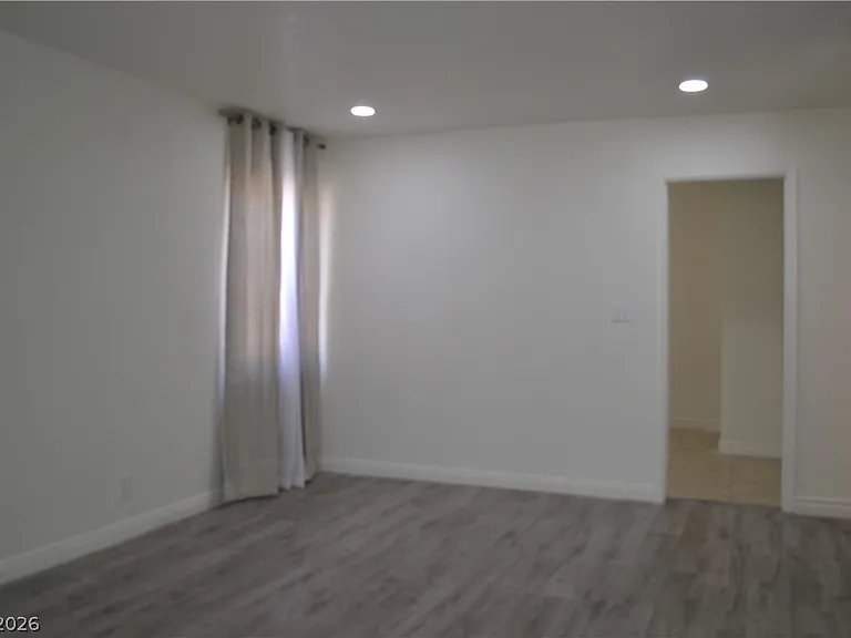 3653 Algonquin Dr — Photo 9