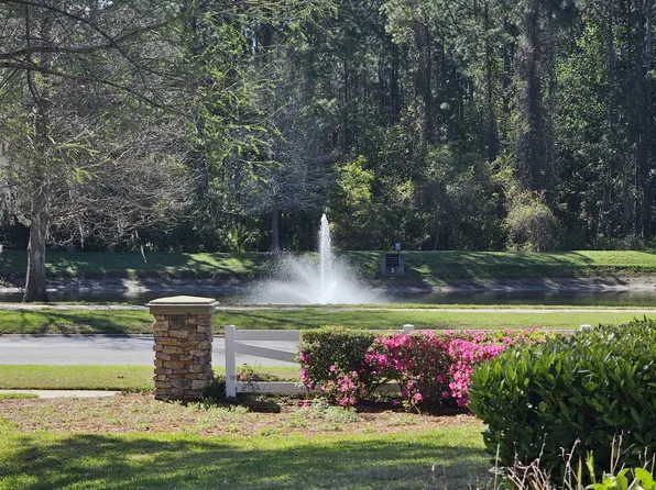 12301 Kernan Forest Blvd, Jacksonville, FL