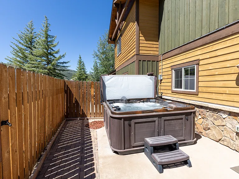443 Willett Heights Ct — Photo 41