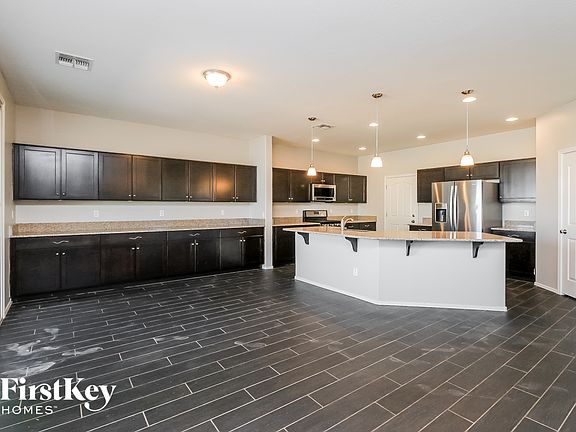 4th image of 4190 W Federal Way
