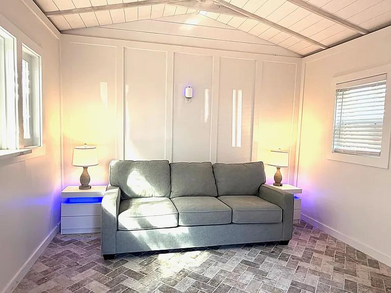 writers studio / guest cottage