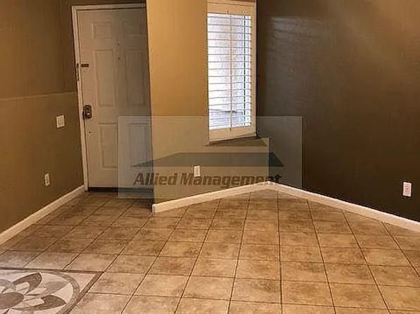 964 N Turner Ave APT 82, Ontario, CA 91764