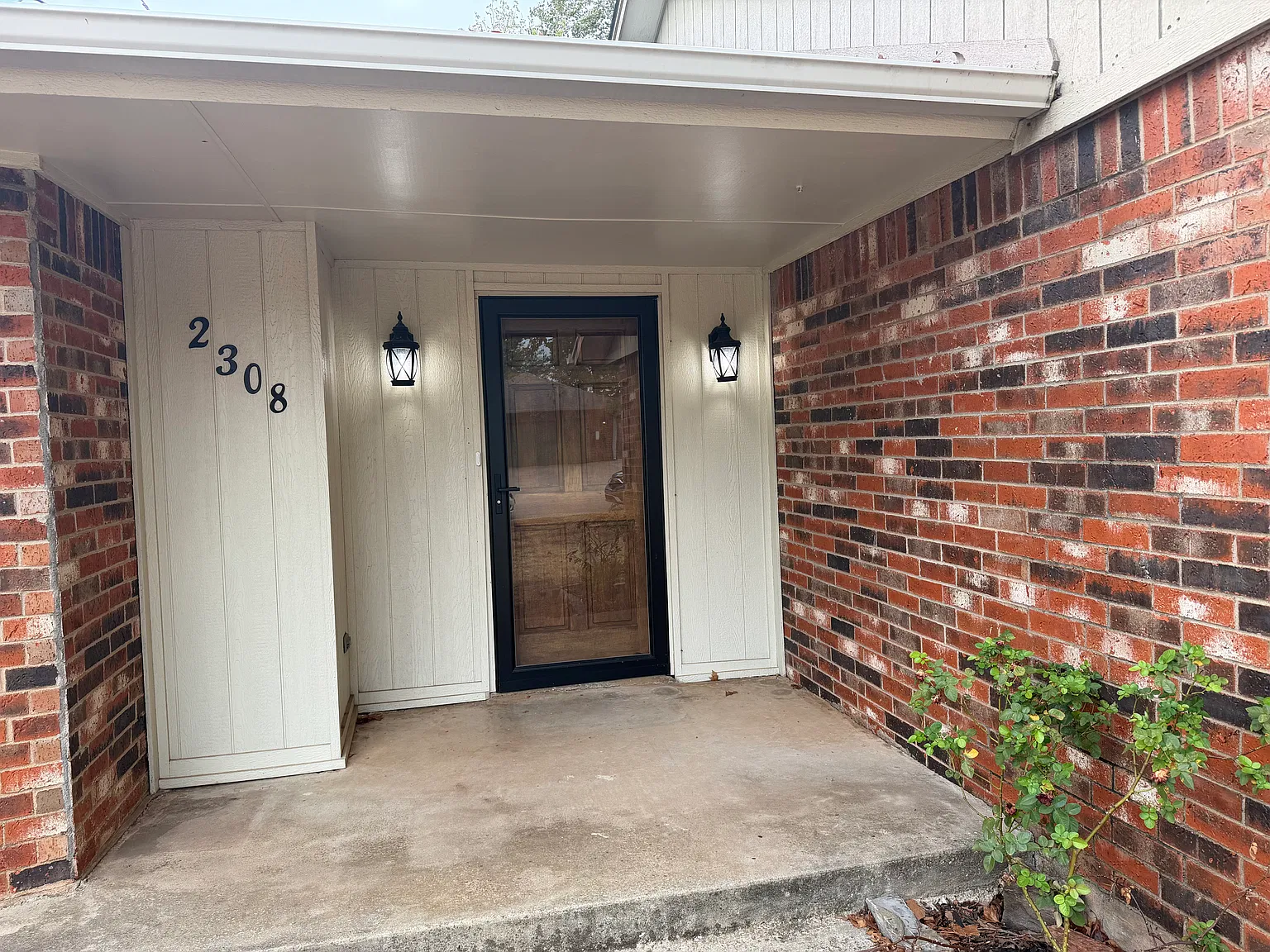 3 bed, 1502 sqft, $1,600 — Photo 2