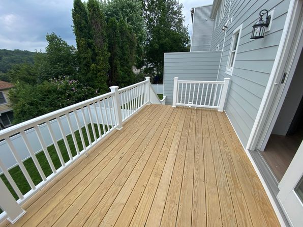 (undisclosed Address)