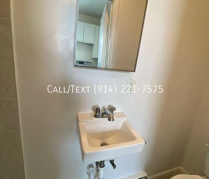 70 Ash St #3Y — Photo 3