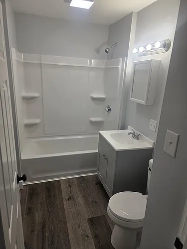 494 Rivet St #2 Photo 1