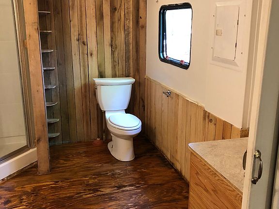 4th image of 10988 Balsam St