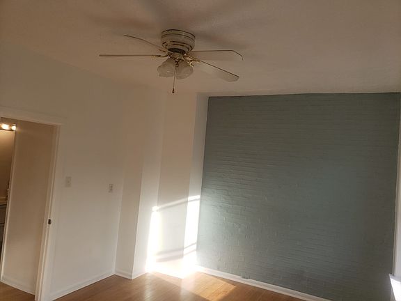 4th image of 423 N 32nd St Floor 2