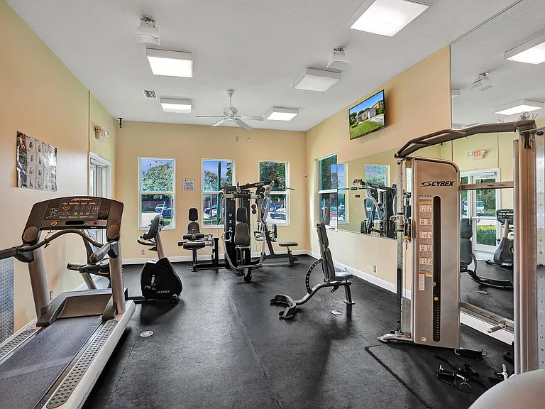 1488 SW 47th Ave — Photo 35