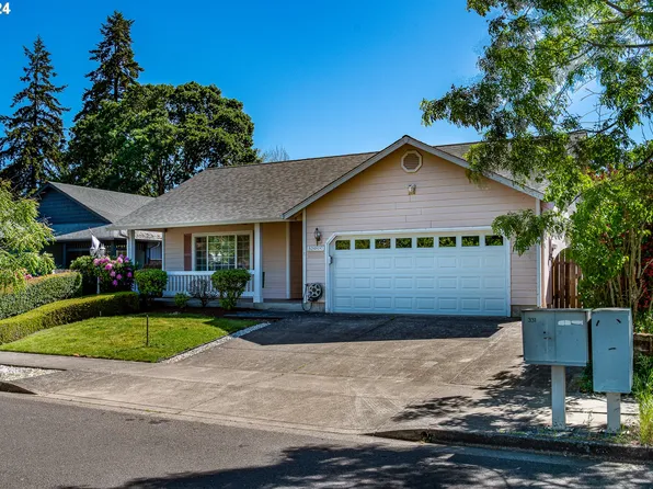 2017 Anthony Way, Eugene, OR 97404