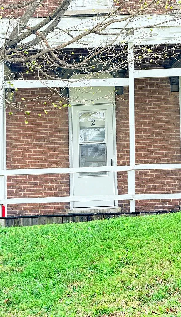 All Utilities Included — Photo 3