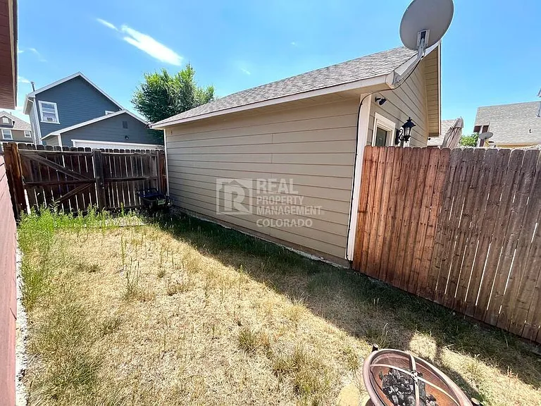 4983 Dovetail Ln — Photo 13