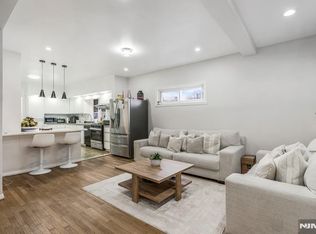 18 Sidney St, Lodi, NJ 07644
