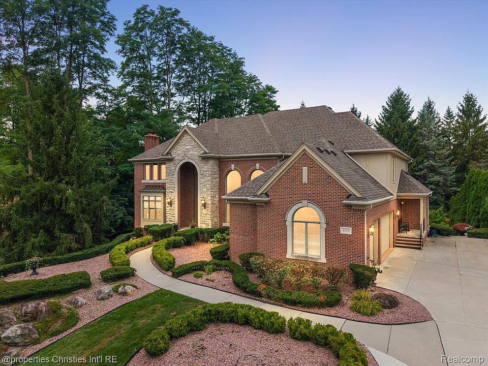 1st image of 5173 Serena Dr