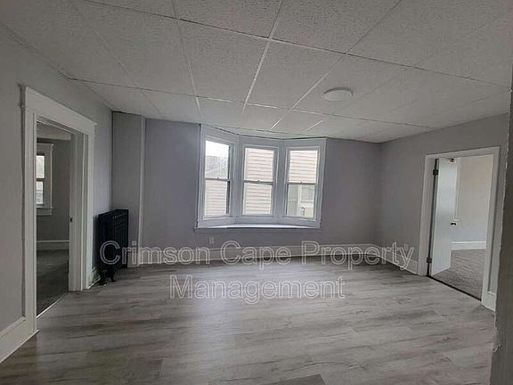 5th image of 341 Hughes St APT 1