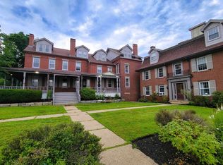 713 Central Ave APT 2, Dover, NH 03820