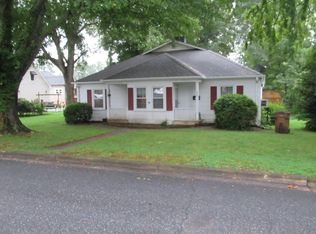 520 E Pine St, Lincolnton, NC 28092