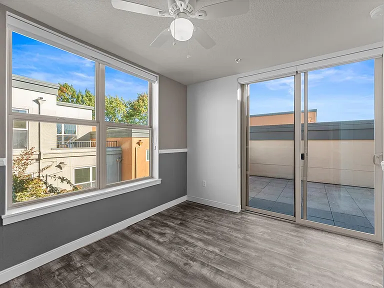 6273 NE Carillion Dr #103 — Photo 22