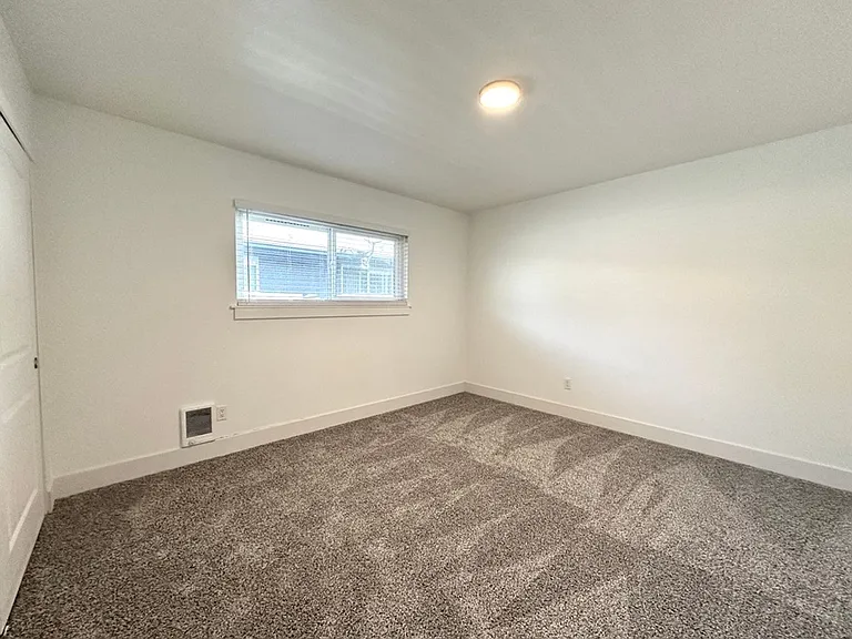 J3 Apartments — Photo 19
