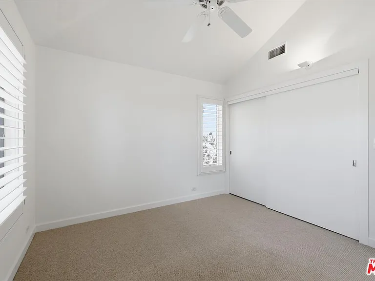 4164 Le Bourget Ave — Photo 29