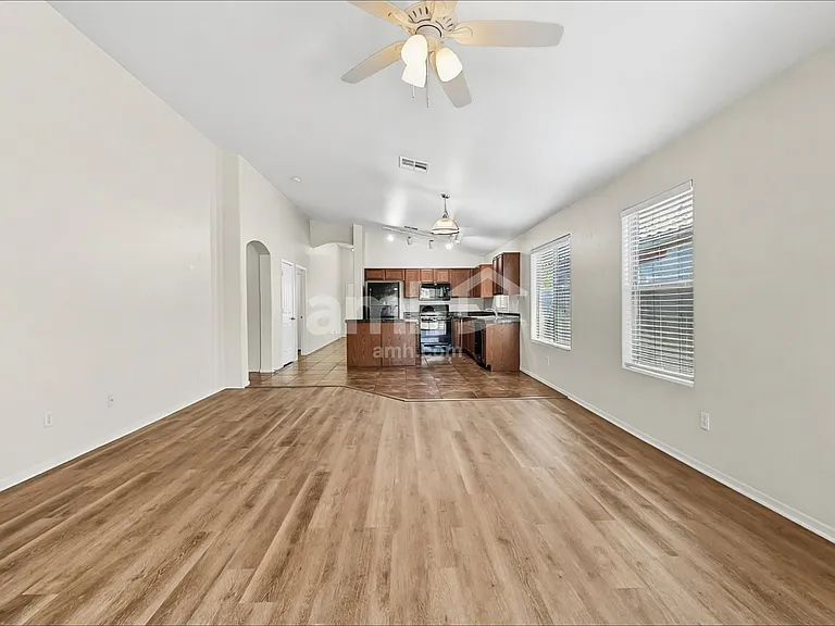 7119 W Fawn Dr — Photo 5