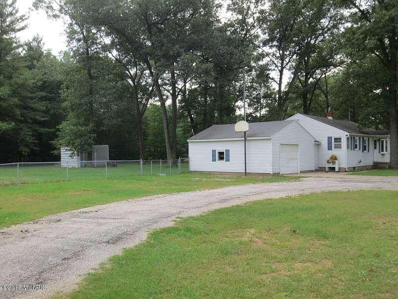 6541 E Apple Ave, Muskegon, MI 49442 | Zillow