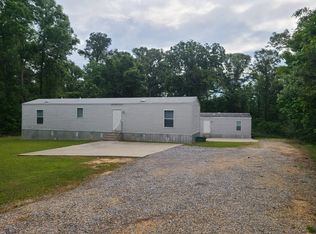 1272 & 1274 Elks Lake Rd, Hattiesburg, MS 39401
