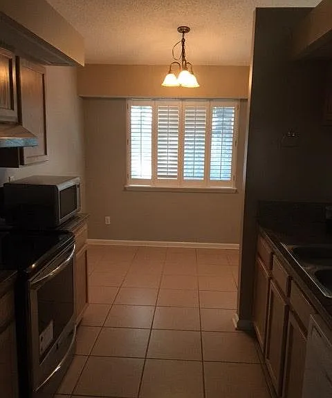 248 Clover Ct — Photo 19