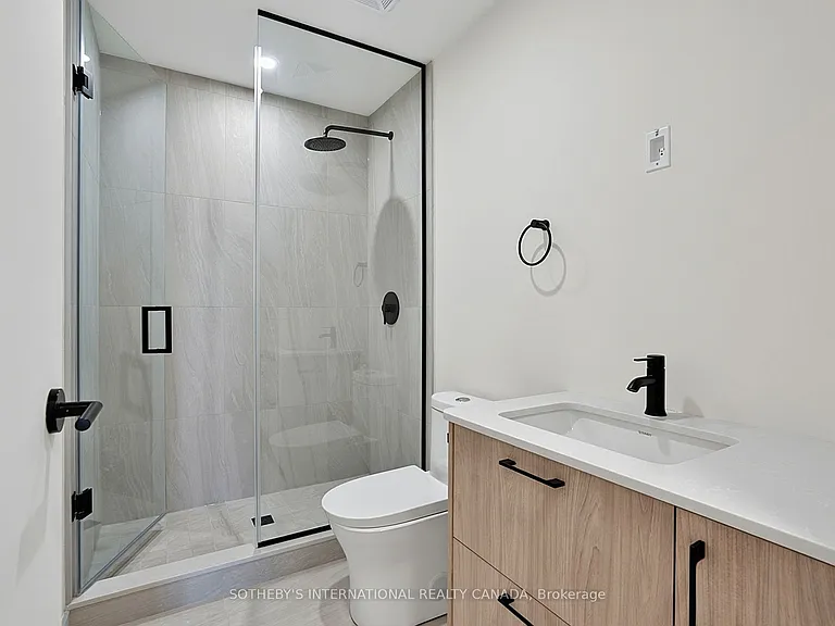 109 Erskine Ave #1110 — Photo 30