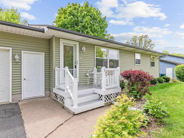 208 Washington St, River Falls, WI 54022