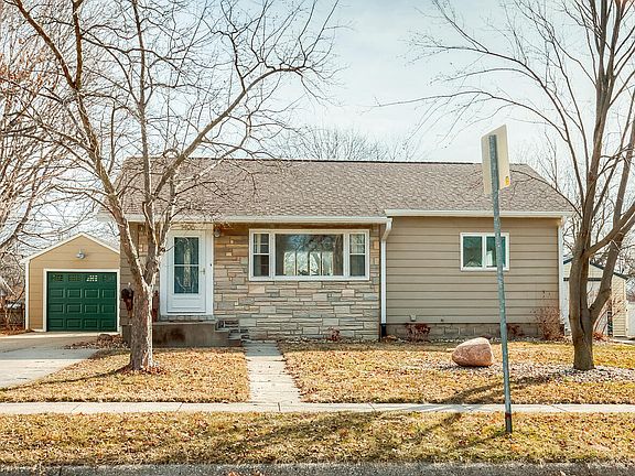 2nd image of 1406 Stafford Ave