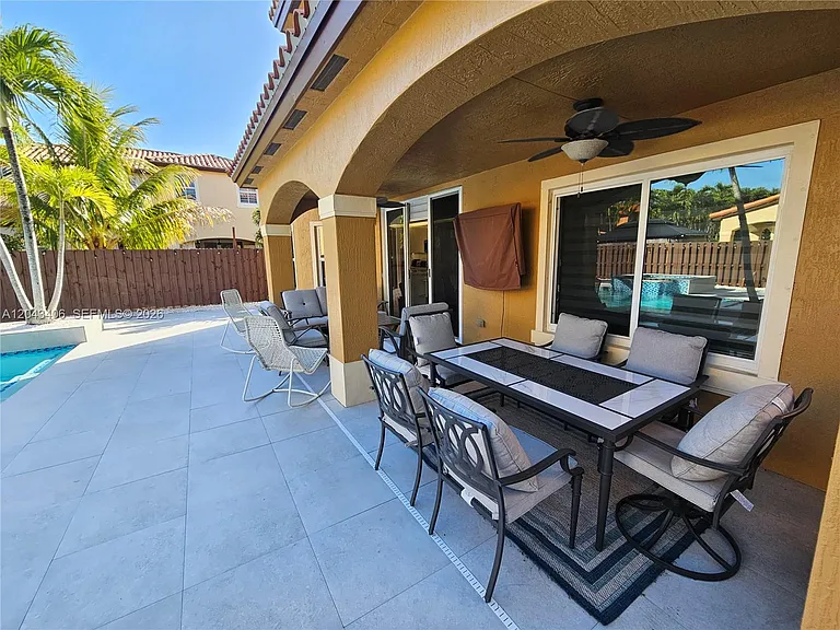 15561 SW 31st Ln — Photo 20