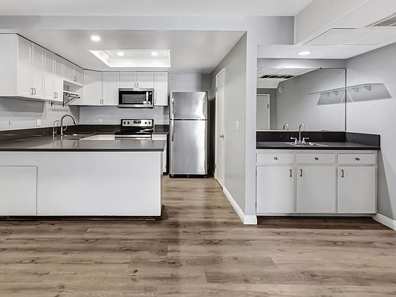 4th image of 2700 Brea Blvd APT 6