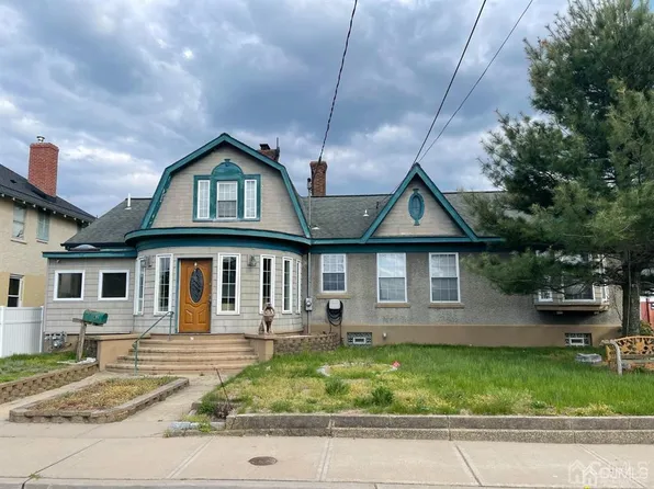 62 Highland Blvd, Keansburg, NJ 07734