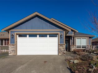 672 Pacific Heights Ln, Campbell River, BC V9H 0A6