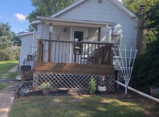 17 Henry Ave, Collegeville, PA 19426