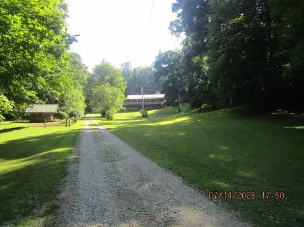 468 Schmidt Rd, Bainbridge, OH 45612