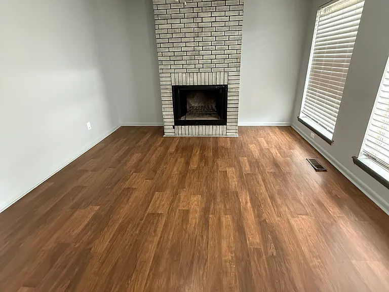 624 S Willis St — Photo 3