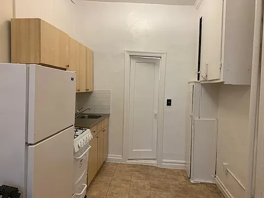 Rented by Prince Real Estate Associates LLC | media 8