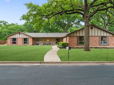 532 Holder Dr, Hurst, TX, 76053