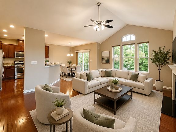 4th image of 526 Grosvenor Ln
