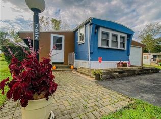752 Galloway Dr, Valencia, PA 16059
